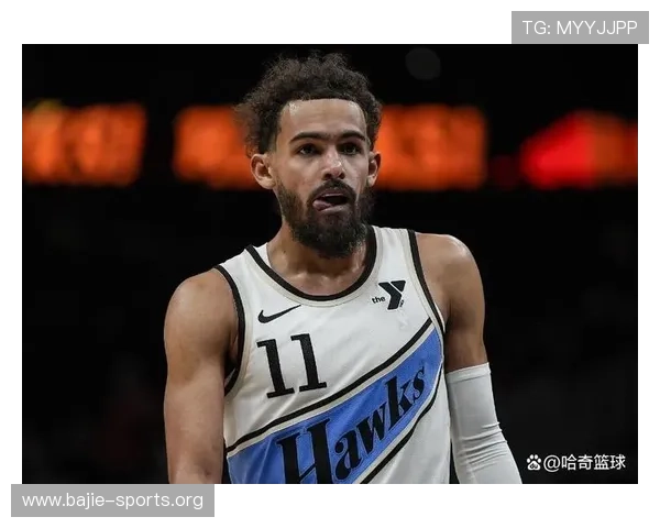 恭喜特雷杨生涯总得分突破12000总助攻4500创里程碑